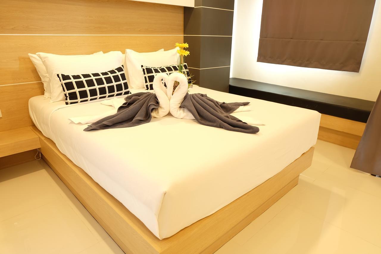 I Am O'Tel Hotell Patong Exteriör bild