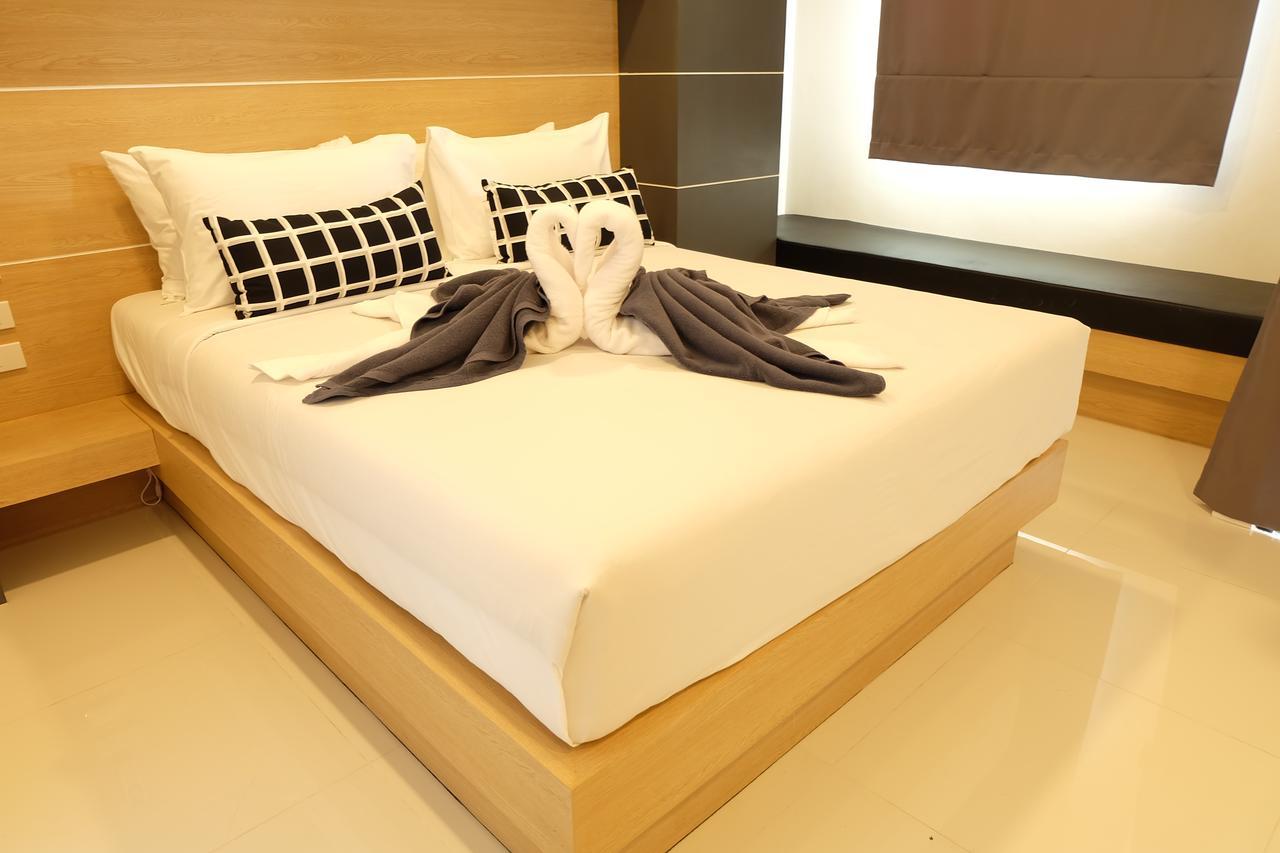 I Am O'Tel Hotell Patong Exteriör bild