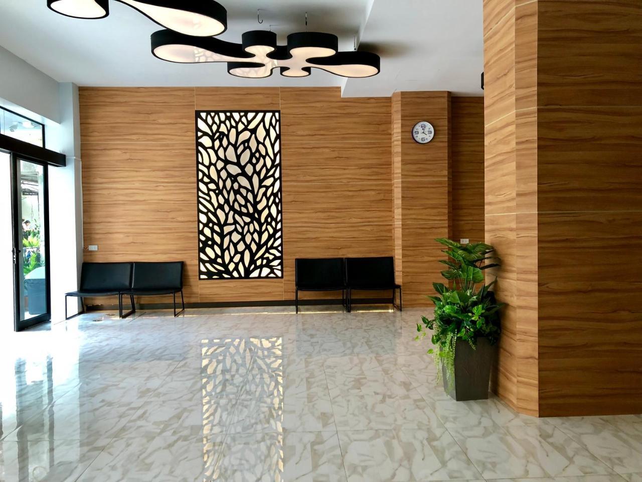 I Am O'Tel Hotell Patong Exteriör bild