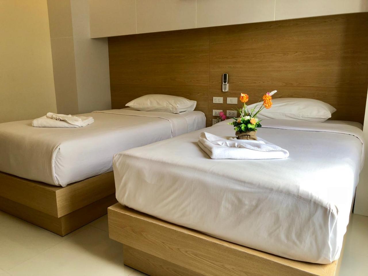 I Am O'Tel Hotell Patong Exteriör bild